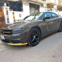 جارجر موديل 2023 sxt محرك V6 2ويل بلادي اصل 23 اني مستورده ع ايدي سيار...