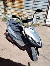 دراجه max140  الددراجه حلوه محركها ناعم مجفت تجفيت مضبوط السعر 400وبيه...