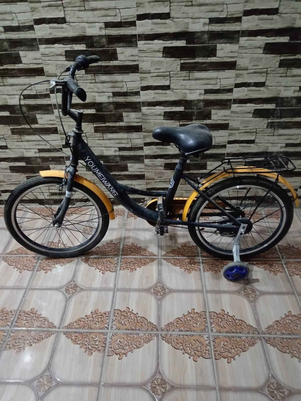 السلام عليكم بايسكل ياباني للبيع الي يريده اني بخدمته وهذا رقمي *********** ومتواجد على الخاص
