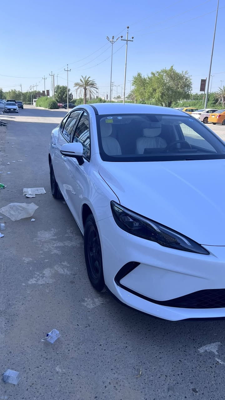 سيل 5 للبيع مرقم بغداد باسمي كفالة عامة السيارة ماشية 4500 السيارة جديدة بوضع الوكالة السعر 20.500.000 مليون بيها مجال قليل مكان السيارة النجف ***********
