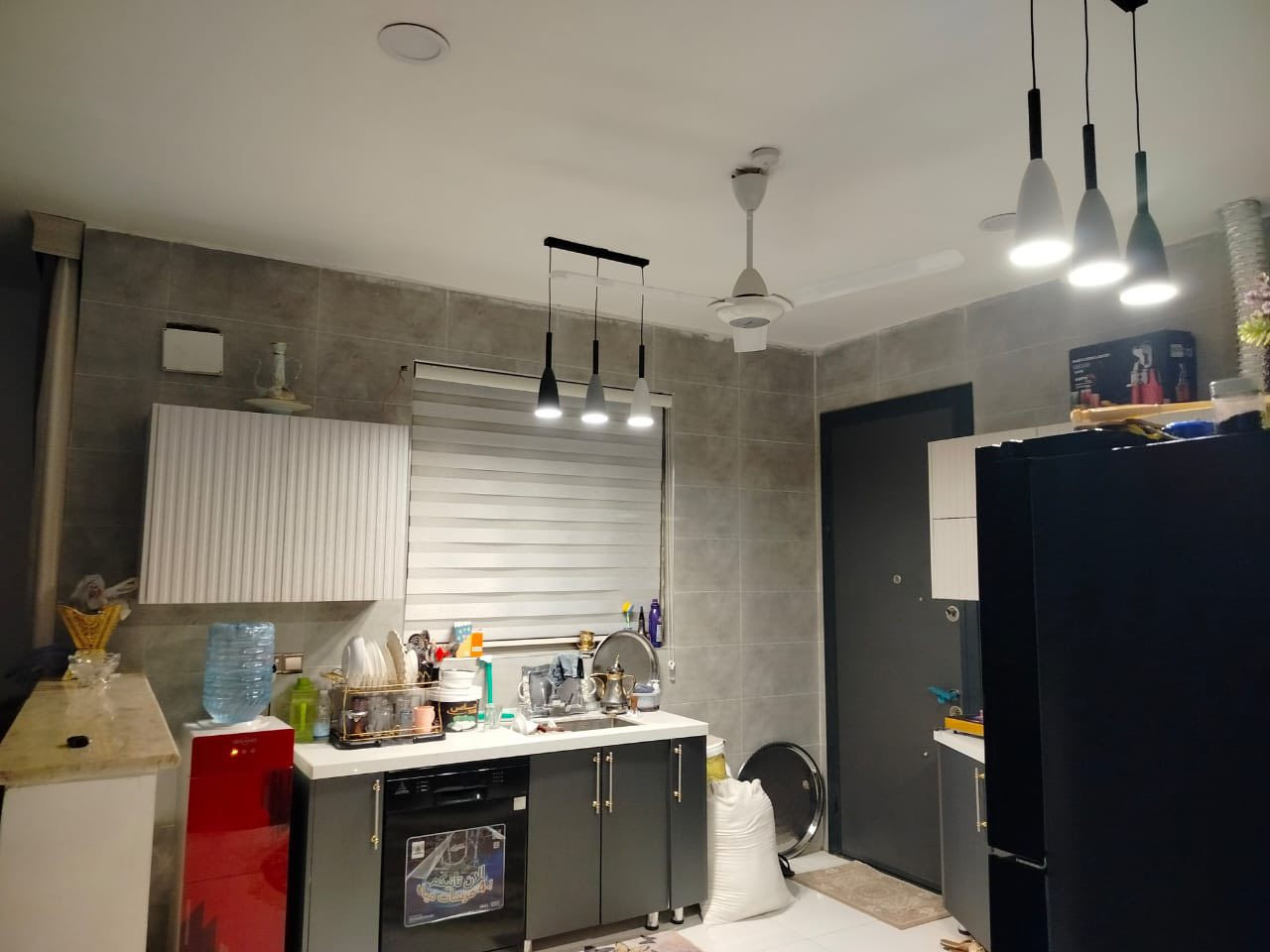 عقار للبيع بمجمع حوراء بغداد السكني مع الاثاث من اروع العقارات التي رأت عيني يستحق السعر وبمبلغ جداً مناسب والسعر مفاجئه ورزق للمشتري والف عافيه وبالموفقيه ان شاء الله للاستفسار ***********
ملاحظة المساحة 200 متر
