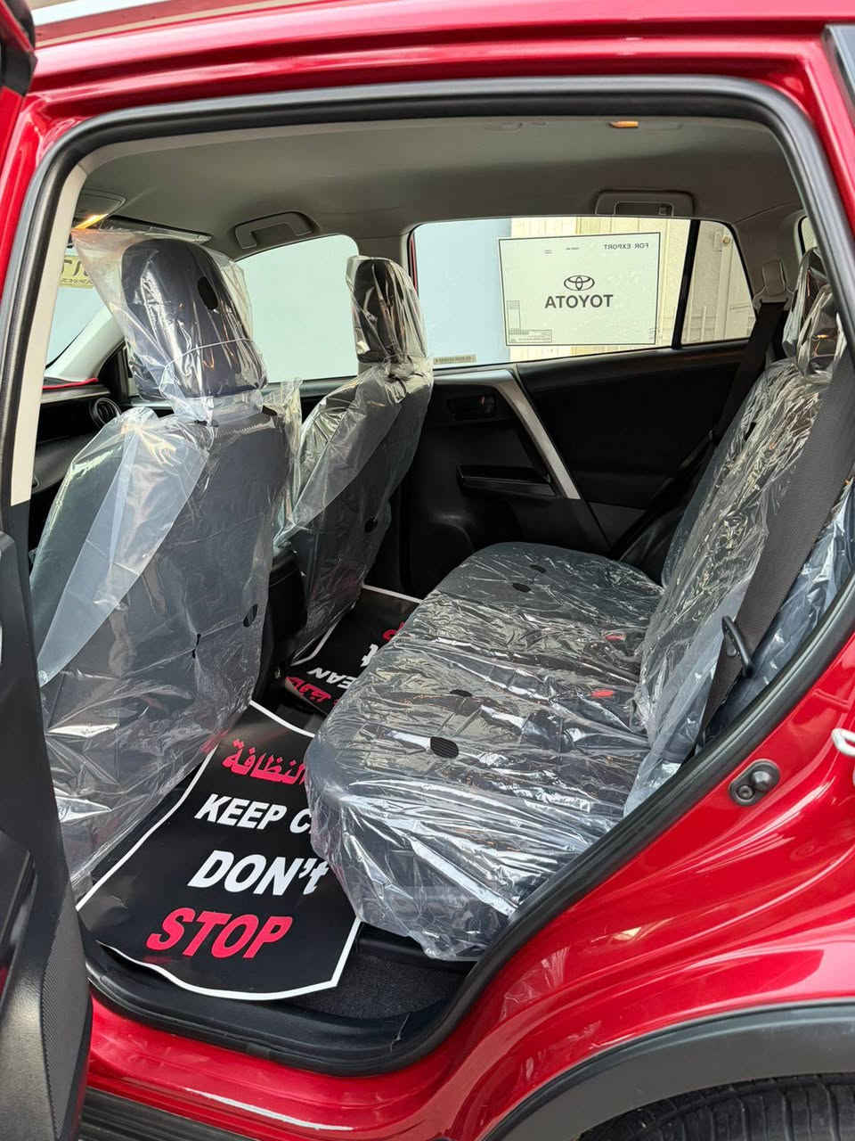 السلام عليكم 🫡
راف فور موديل 2017 وارد أمريكي مكينه 2500 على وضع الشركه ممفتوحة سيارة احلى من الصور مواصفات نص فول حادث جاملغ الأمامي فقط بدون دواخل بدون تبديل باقي سيارة مكفولة صور الحاث مرفقه مع المنشور مكينه كير صدر تبريد تخم تاير كله جديد بالعافيه عل ياخذها رقم سليمانيه سنويه ورقم جدد ثاني يوم تحويل مكان السيارة بغداد الزعفرانيه سعر 165 وبيها مجال بسيط متواجد ورقم واتساب فقط ***********
