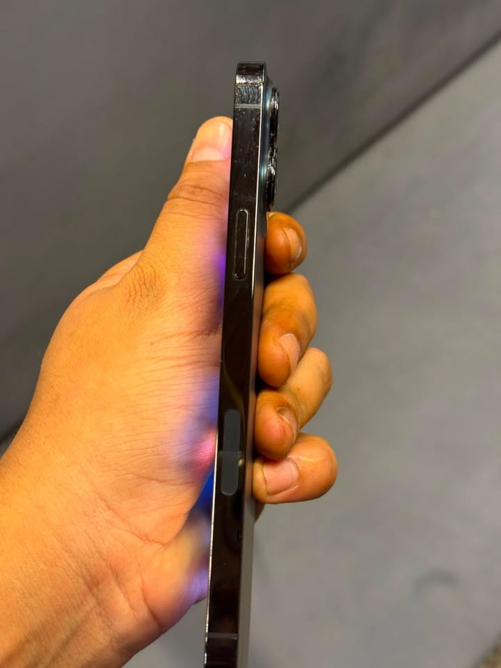 ايفون 13pro max
بطاريه 🔋82
نموذج M
امريكي AA
الجهاز نضيف كلش 
لون اسود 
مكفول من كلشي ممفتوح ابد 
السعر 725 
المكان نجف 
الرقم :***********
