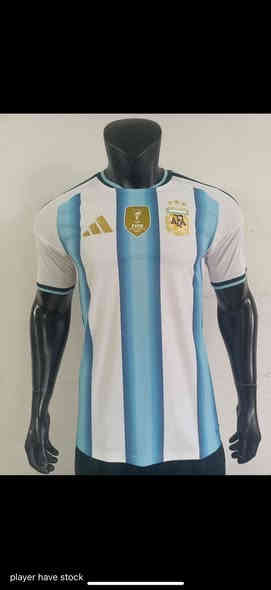 متوفر جمله مفرد
 نسخه لاعب منتخبات + انديه اوربيه
 ***********
