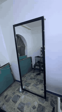 للبيع مري عدد 2 اناره داخليه والبراد شغال للستفسار خاص او وتساب ***********
