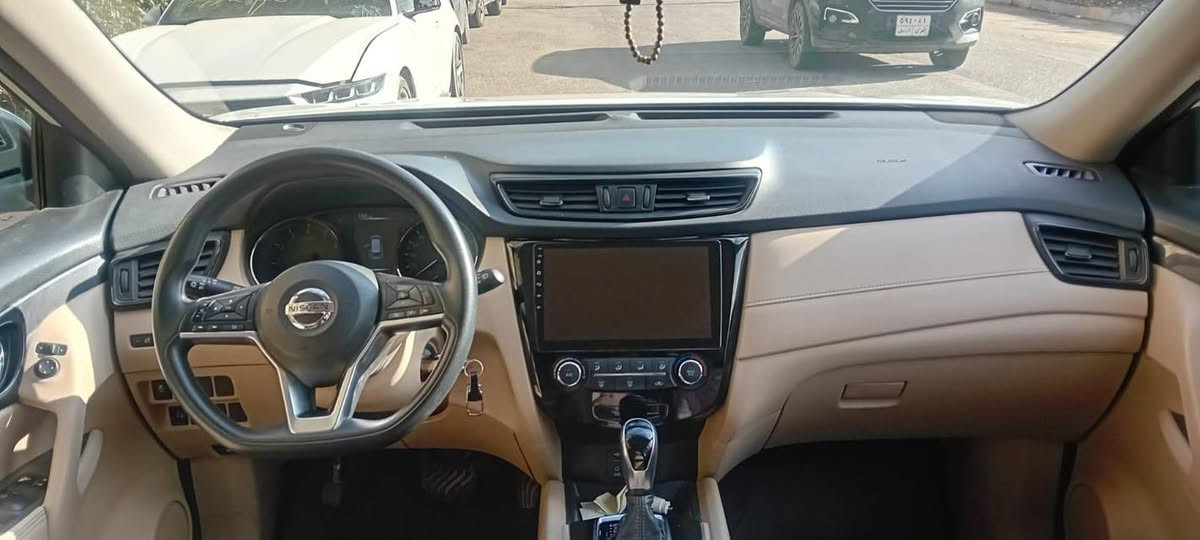 السلام عليكم سيارة اكستيرا حيل نظيفة ١٤١ ماشية كل شي بيها جديد بس باب السايق بيها شوية بارد رايدها ب١٨٨ مكانها اربيل للتواصل واتس اب ع هذا الرقم  

***********
