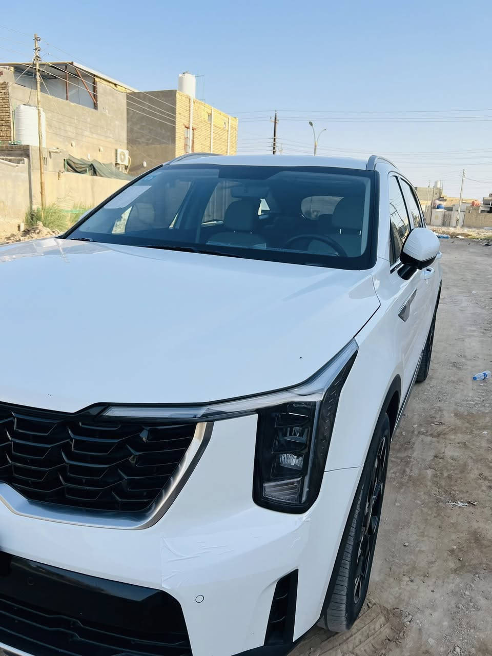 السلام عليكم
سورنتو ٢٠٢٥  كاميرا وحده ماشيه ٤١ الف كفاله عامة 
للاستفسار ***********
