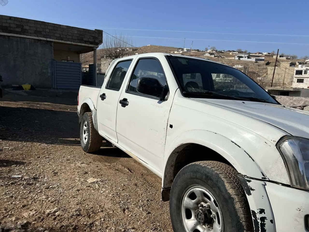 بيكاب اسوزوو مةكينة گاز. دةبل اكسل گير و مةكينة و تةبريت بةشةرت دةبل اكسلي بةشةرت *********** شقلاوة, أربيل
