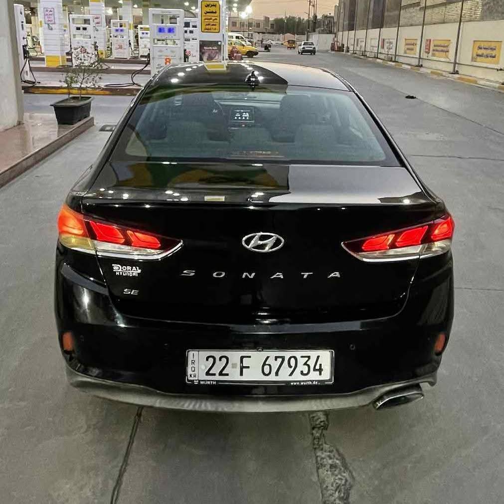 سلام عليكم سونتا امركي بيه صبغ طوك جملغ الخلفي بدون ارباك سياره جاهزه تخم تاير حداديه كير مكينه تبريد كفاله سياره جديده مابيه نقص السعر 127 وبيه مجال ***********
