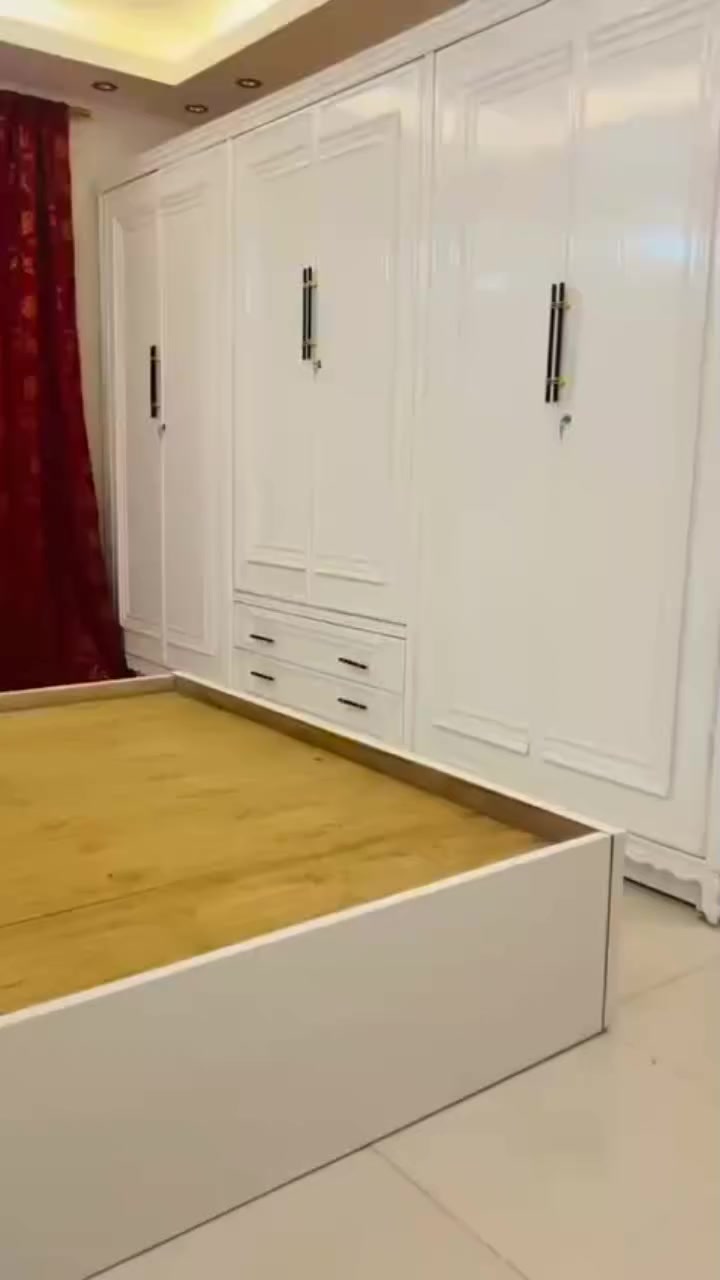 مصطفى الشمري
لنجارة الخشب 🪵
تم تنفيذ غرفه خشب تفصيل ، شغل نظيف ومضمون حسب الطلب وذوق الزبون الدقه عنوان شغلنا ورأي الزبون يهمنا تم التنفيذ بدقه واهتمام عالي ، متوفر حسب الطلب وبأي مقاس نشتغل على ذوقك وننفذ اللي ببالك الجودة عنوان شغلنا
راسلنا للطلب أو الاستفسار 📩
شغل مضمون وتسليم دقيق
العنوان/ الحله
للطلب :
📞 واتساب
‏‪***********‬‏
#نجارة
#اثاث
#غرف_نوم
#تفصيل_خشب
#ديكور_منزل
#اعمال_يدوية
#عراقي
