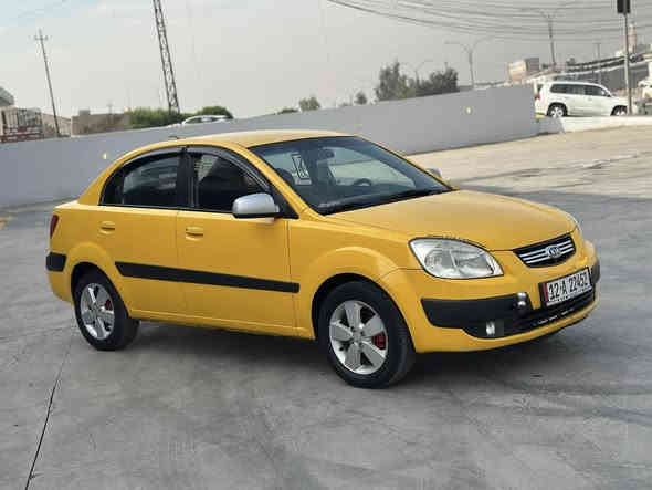 كيا ريو مواصفات برايد
2008 
تلقيطات معجون خفيفه اول صبغه 
بدون ضرر
هيئه غرامات صفر
شرط التحويل 
محرك 16 
محرك وكير شرط 
كابون بانزين 
السعر 105 وبيها مجال 
سياره نضيفه وجاهزه
للاتصال 
***********
***********

