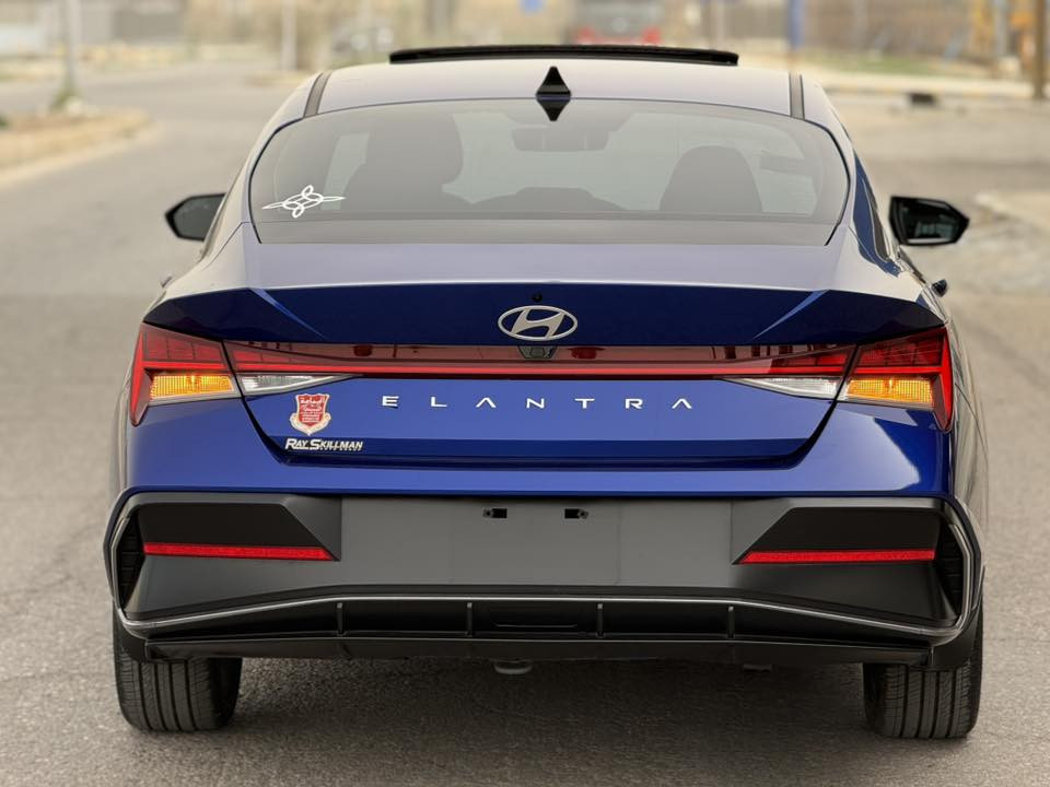 النترا وارد أمريكي موديل 2024 محرك 2000دوس ماشيه 30 الف حادثه كما موضح بل صور تعتبر كلين تايتل مفتوحه دعاميه ولايتات وشديتهن بدون ايرباك وبدون صبغ وبدون تبديل وبدون ومكفوله من كلشي حته من شخط ورضعه ول بارد كفاله وبل واقع احله من صور موصفات فول 1/1 فتحه وبصمه وشاشه متصله كأمره دواره ورادارات امامي وخلفي وبل مري سايد ابريك بصمه تشغيل عن بعد لد امامي وخلفي لايت زنون فول للتصال *********** ملاحضه سياره حاليا اب عمان تريده حره أو شهداء
