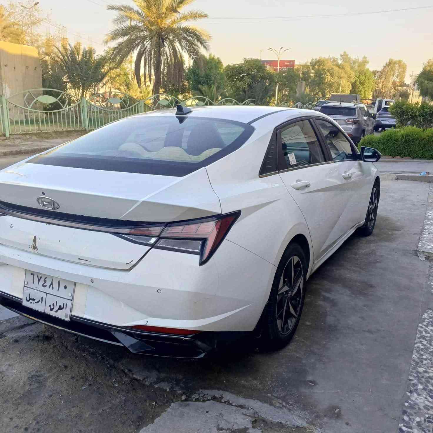 السلام عليكم 
هونداي النترا 2021 خليجي محرك 2000 كامل مواصفات بيها بارد بالجنطه موضح بالصور 
 سعر 152

اتصال ***********
