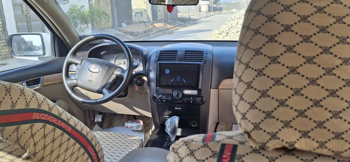 مهافي 2010نص فول فور ويل السياره جاهزه مكينه هسه شادهه
صبغ جاملغ الخلفي
تحكم ستيرن 
تخم تاير صدر جديد
7راكب تبريد 3قطع
السعر 130 رقم بغداد بسمي
مكاني بغداد ***********
