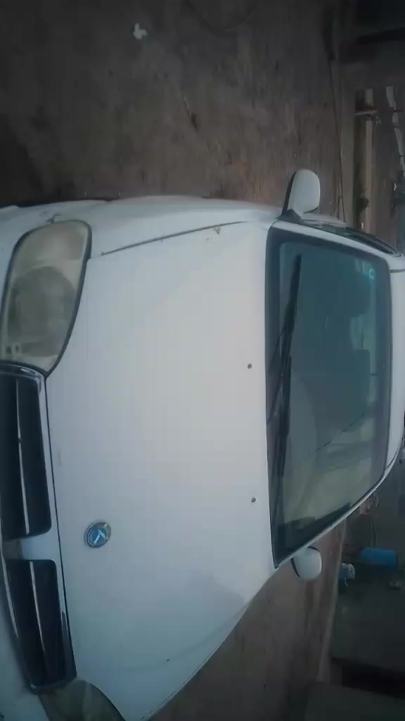 السلام عليكم سياره   فكتره  اللبيع موديل 201رقم  بغداد   رقم الهاتف ***********
