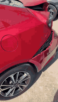 سلام عليكم 
فورتي موديل 24 
حادثها كما واضح بالمنشور 
سياره حاليا بالأردن منطقه الحره تم خصم من سعره قفل قفل بدون عمله 98 مطروحه واصل بغداد ع كتاب ذوي الشهداءب108 توصل بعد التفاق خلال 5 ايام ايضى يوجد عديد من سيارات داخل كروب واتساب ستفسار ***********
