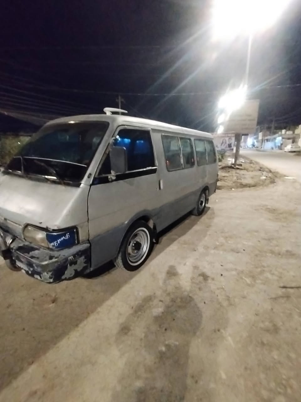 السلام عليكم كيا بسته موديل ٩٣شواصي مكفوله مكينه وكير واكسل كله جديد باور جديد سعرها ٢٢وبيها مجال العنوان بابل القاسم *********** ابيع كوم حديد
