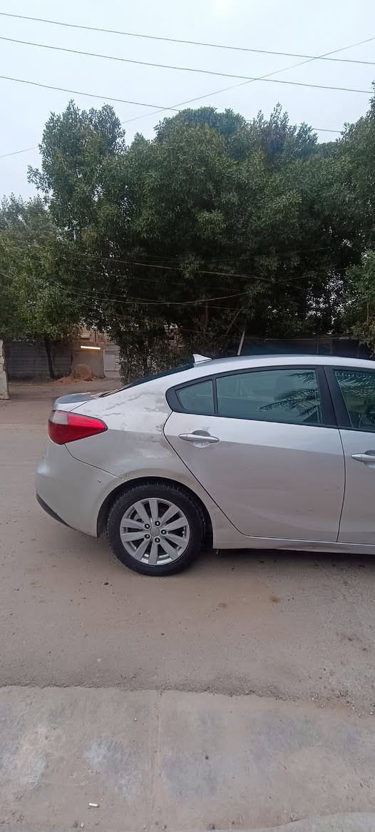 كيا فورتي 2015 بغداد رقم جديد السعر 97 ورقة
محرك دوش 1800 بحالة جيدة
كير AT بحالة جيدة
صدر نظيف جاهز بدون نقص
تخم تاير جديد
ماشية 143 ميل
حادث السيارة في امريكا خلفي بدون ايرباك الايرباك سليم
بيها صبغ الجاملغات الخلفية ومبدل قبق الجنطة ودعامية خلفية
بيها شخوط وطخات خفيفة في العراق
المكان بغداد حي الامين
واتساب
***********
