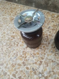 قناني للبيع شاري مال سفرات  تاخذ ثلاث كيلوات غاز سعر الوحده من الاخير ...