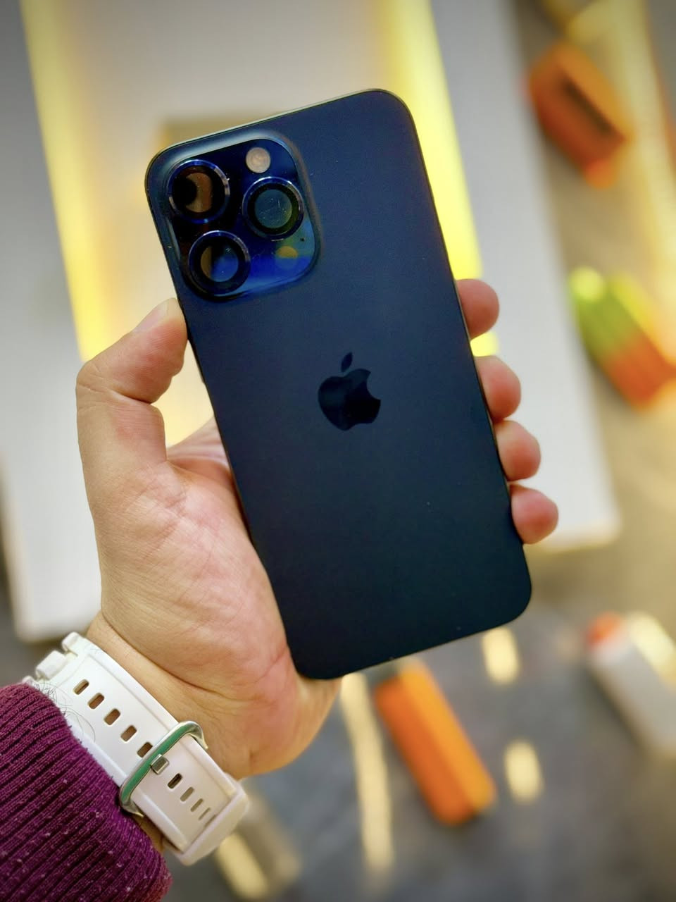 ايفون 15 برو ماكس 🟢
ذاكرة 256 ✅ بطارية 87%‎🔋
لوون نيلي كامل ملحقات 🫶🏻

 الجهاز دبل شريحة نضيف جداً  👍🏻 
 
متوفر بـ يوسف فون Yousef phone
ديالى - بعقوبة - التحرير 

*********** 📲📲
