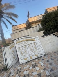 بسم الله والصلاة والسلام على رسول الله وآله دار للبيع في حي الخظراء طا...