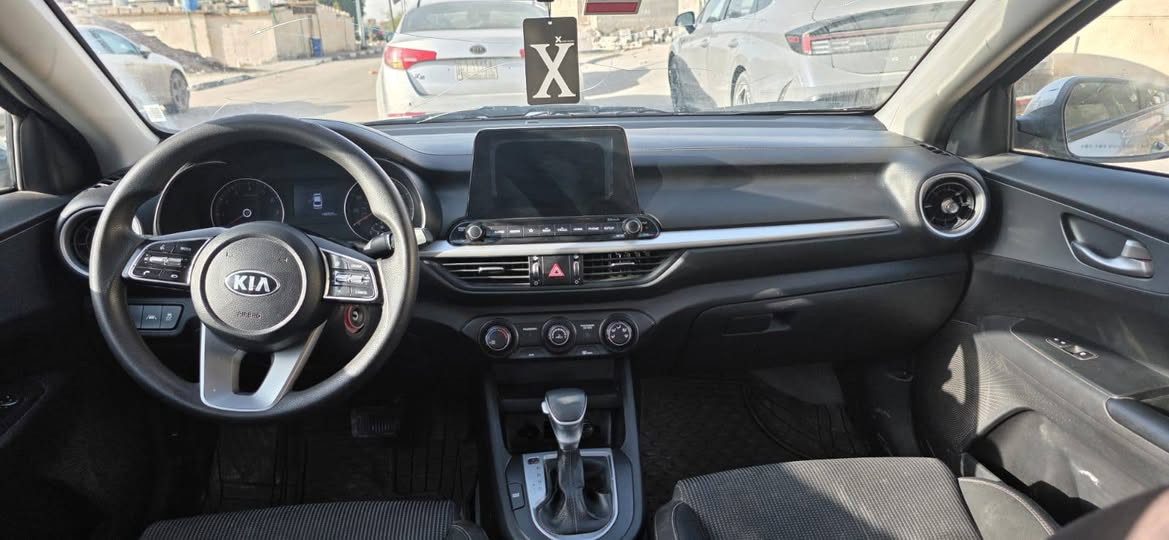 فورتي مديل 2022وارد امريكي 3قطع صبغ حجم المحرك 2000دوش مكينه وكير وحداديه وتبريد كفاله 

جاهزه من كلشي سعر 120وبيها مجال قليل 

عنوان بصره كوت الحجاج 

***********
