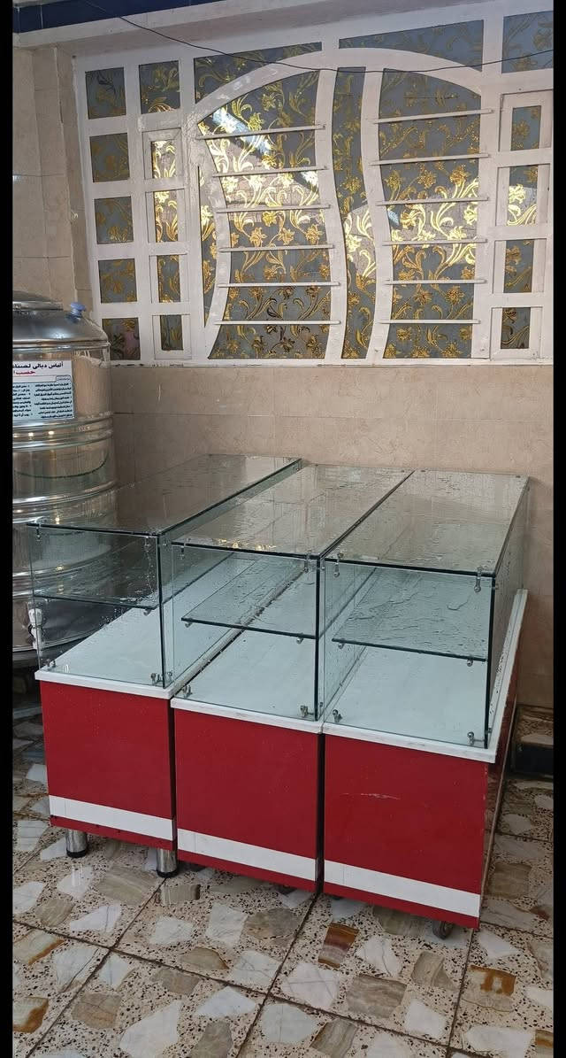 فاترينات ب125 الف الوحده وبيهن مجال حك الجيه العدد ٣  للتصال ❤️ ***********
