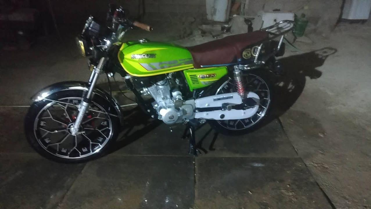 السلام عليكم دراجه للبيع نوع سونلينك موديل 2025
دراجه مكفوله كفاله عامه كلشي شغال بيها من عداد ودبل اشاره وكلشي شغال بيها دراجه اوراق اصولي مستعجل عليها كلش السعر 800 وبيها مجال هاذا رقمي وبيك خير وتدلل
***********
