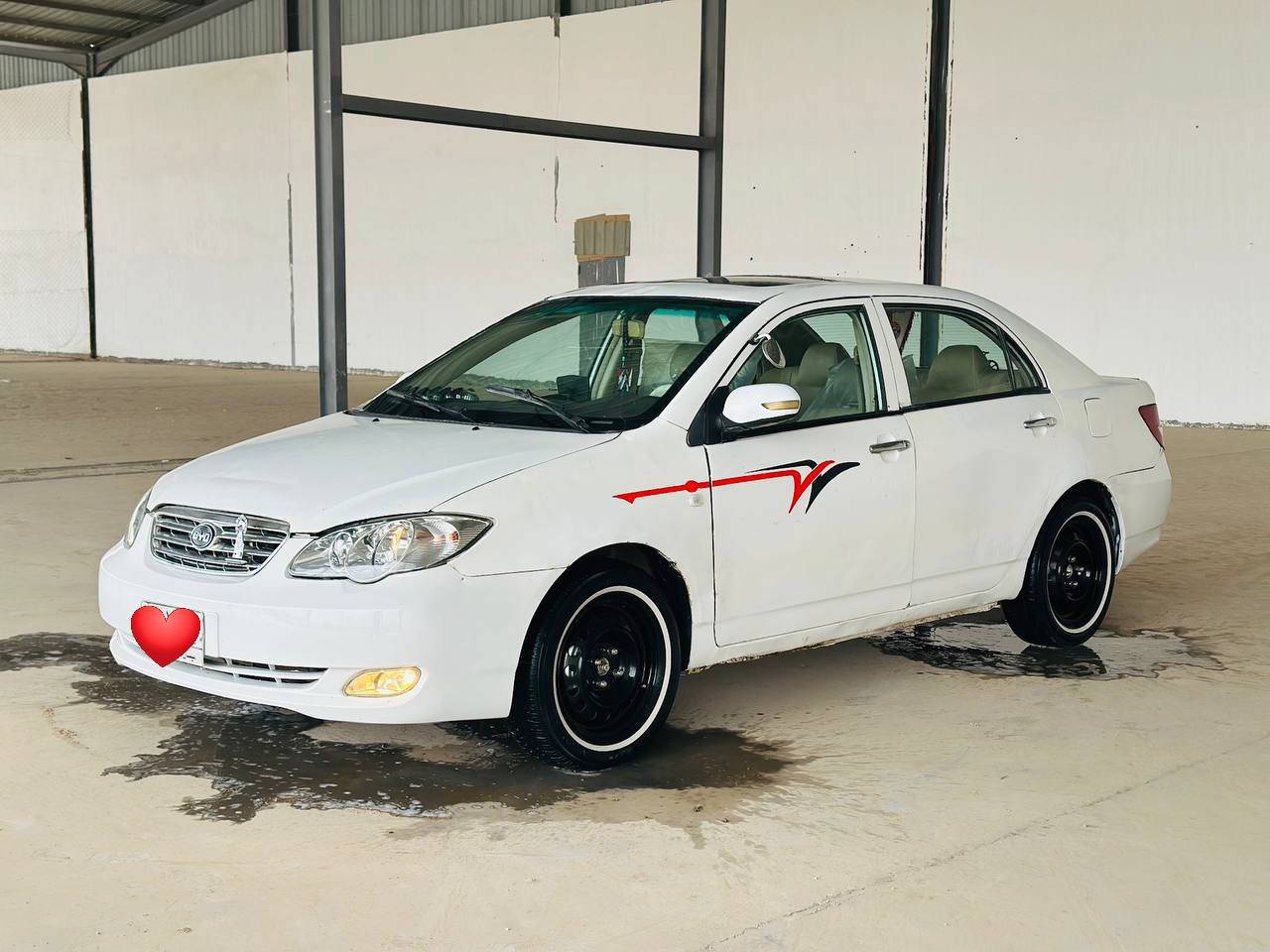 اقرا التفاصيل والشراي يتصل
👇👇 
بيوايدي f3 موديل 13 
كير عادي
كير و مكينه جدد مكفولات 
تخم تاير حداديه جدد 
رقم ميسان 
شوكت متريد اجي احولك 
سياره جاهزه 
سعره ٤٣ 
مكاني كوت مركز المدينه 
ستفسار اتصال فقط 
***********
