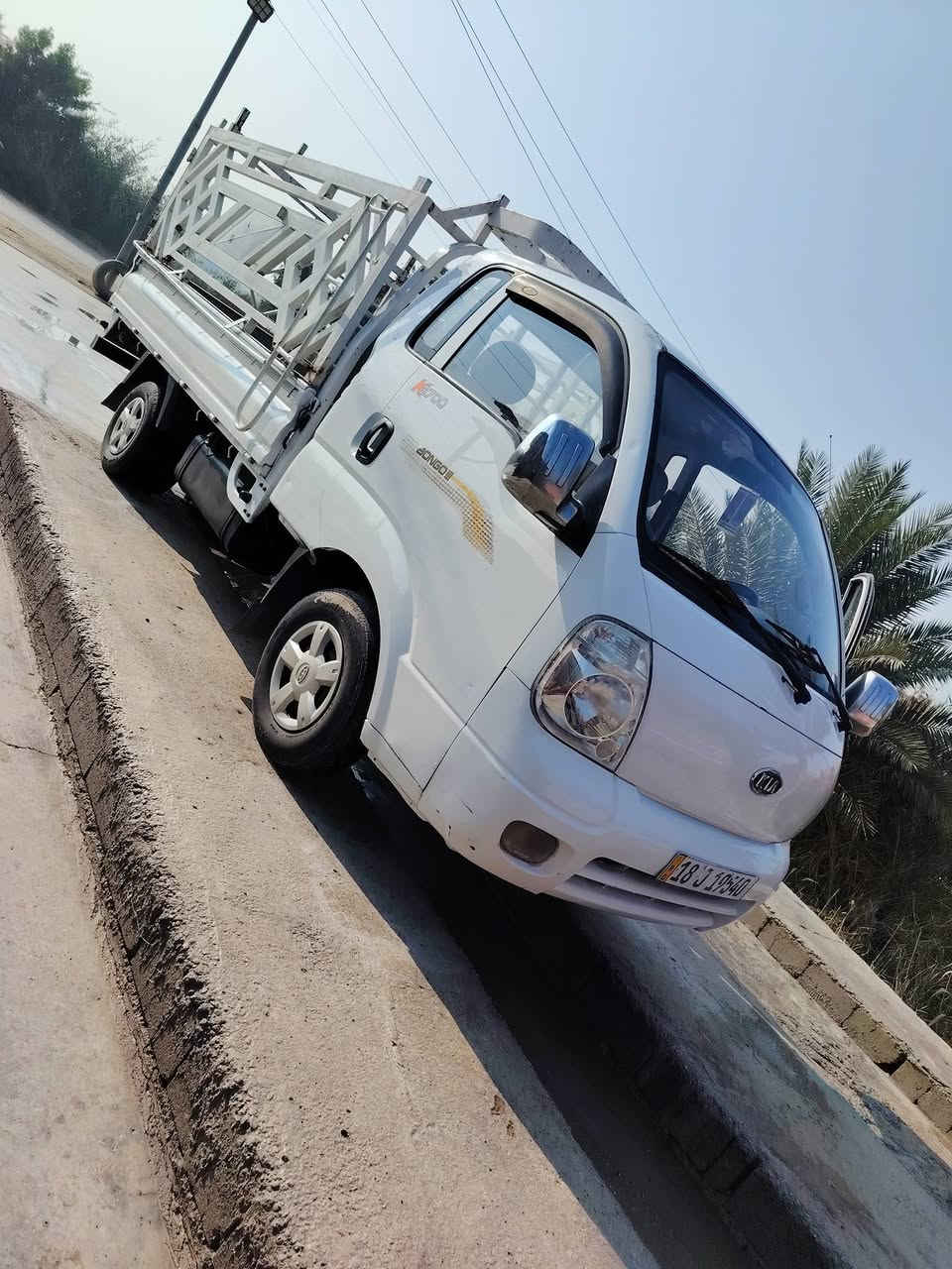 للبيع كيا 2011 رقم بابل نكليزي مكفوله من ضربه وتبديل  محرك حاويه جديد كير اكسن حداديه تبريد جاهزه من كل شي  السعر 95 مكان بابل ***********
