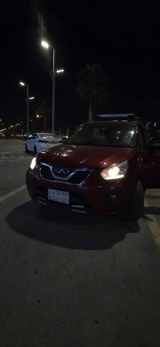 شيري تيكو ماروني موديل 2012 كير كهربائي محرك ١٨٠٠ تبريد جديد محرك كير بشرط بيها بس جاملغ خلفي وره السايق والباب قبل كم يوم انضرب بعدني ما مصلحه يوكع من سعرها ورقه السعر ٥٨ وببها مجال بسيط المكان بغداد الغزاليه 
***********
