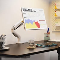 ستاند أبيض • آخر قطعة • كربلاء