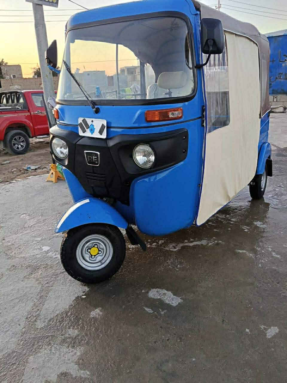 تكتك 22 شهر 11 مضلع كفاله عامه شرط تجي تفحص كدام عينك مثل لي بصوره وحله بعد بس دحجه جوه البكلايت 
رقم ذيقار لوحات نكليزي  عمي ملاحضه مكلف بل نشر لحد يراسني خاص هاذه رقم الولد  ***********
