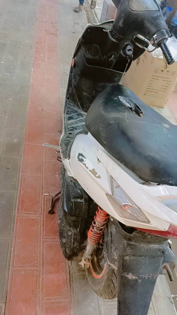 دراجه ماكس  عدله محرك جديد كلش نكره سلف تايران جددد ما تخلي عليه الف. البيع او الي عنده مرواس تايكر سفانه كلك. الي سعر225.رقم الهاتف ***********
