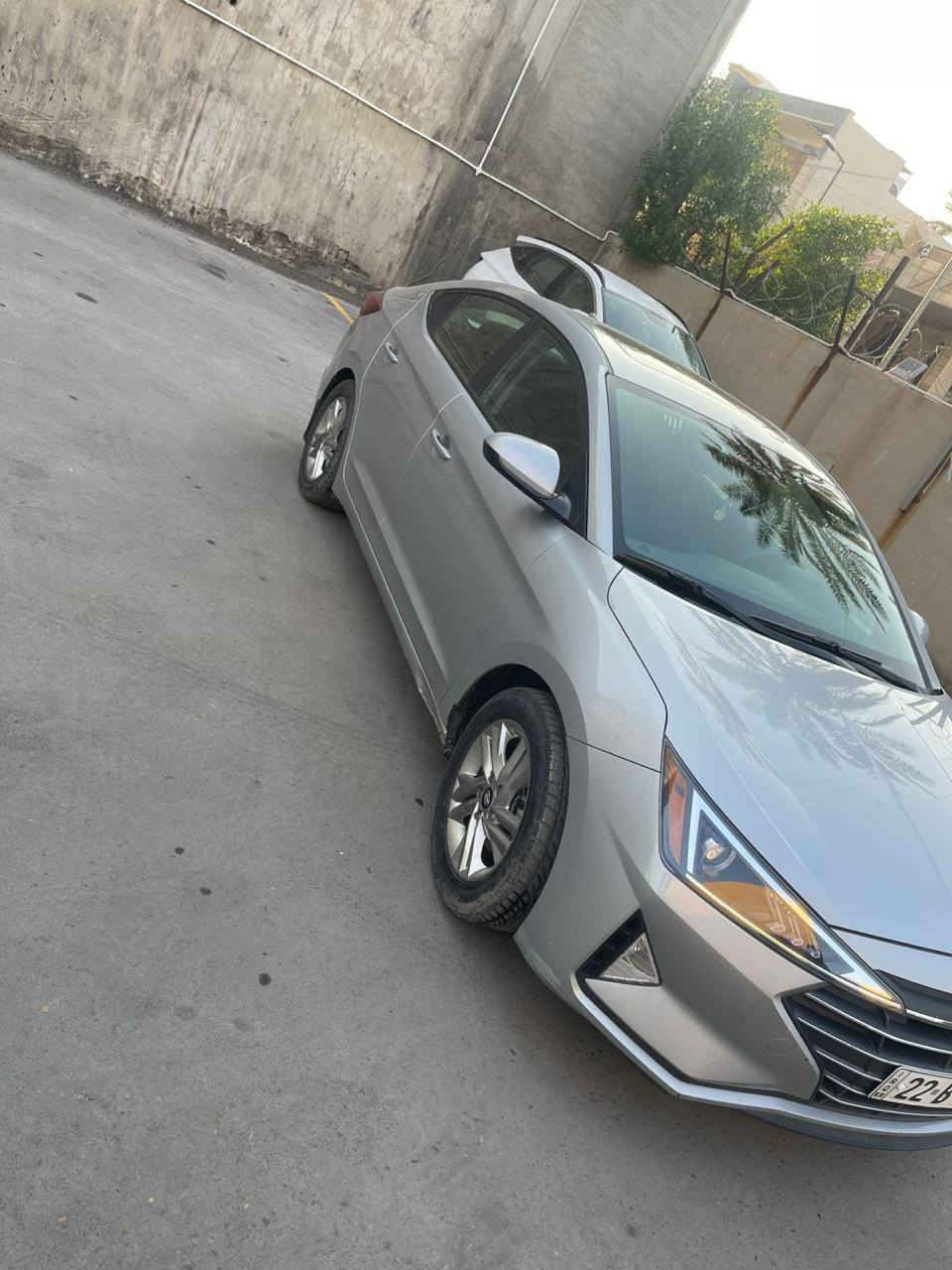 سلام عليكم الانتره موديل 2020 امريكي سياره حادثه تكردح بابتين صبغ ومباوك جاملغات يعني اربع قطع صبغ
سياره فول مواصفات فتحه بصمه رادارات بجم كبس برغي ممفتوح بي 
شرط تحويل ثاني يوم  سعر 137 وبيه مجال للشراي
***********
مكاني بغداد كاضميه
