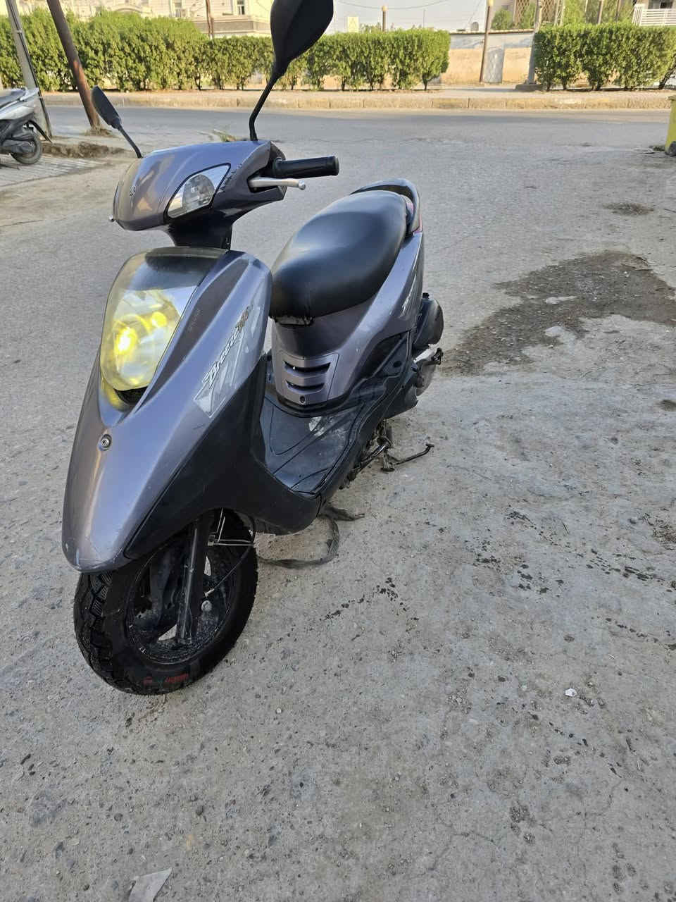 السلام عليكم
دراجه بريس رمبه شرط مكفول برغي مام مفتوح بيها ترايك وين ما يعجبك السعر 800🔒 العنوان الرفاعي حي المعلمين 
***********
