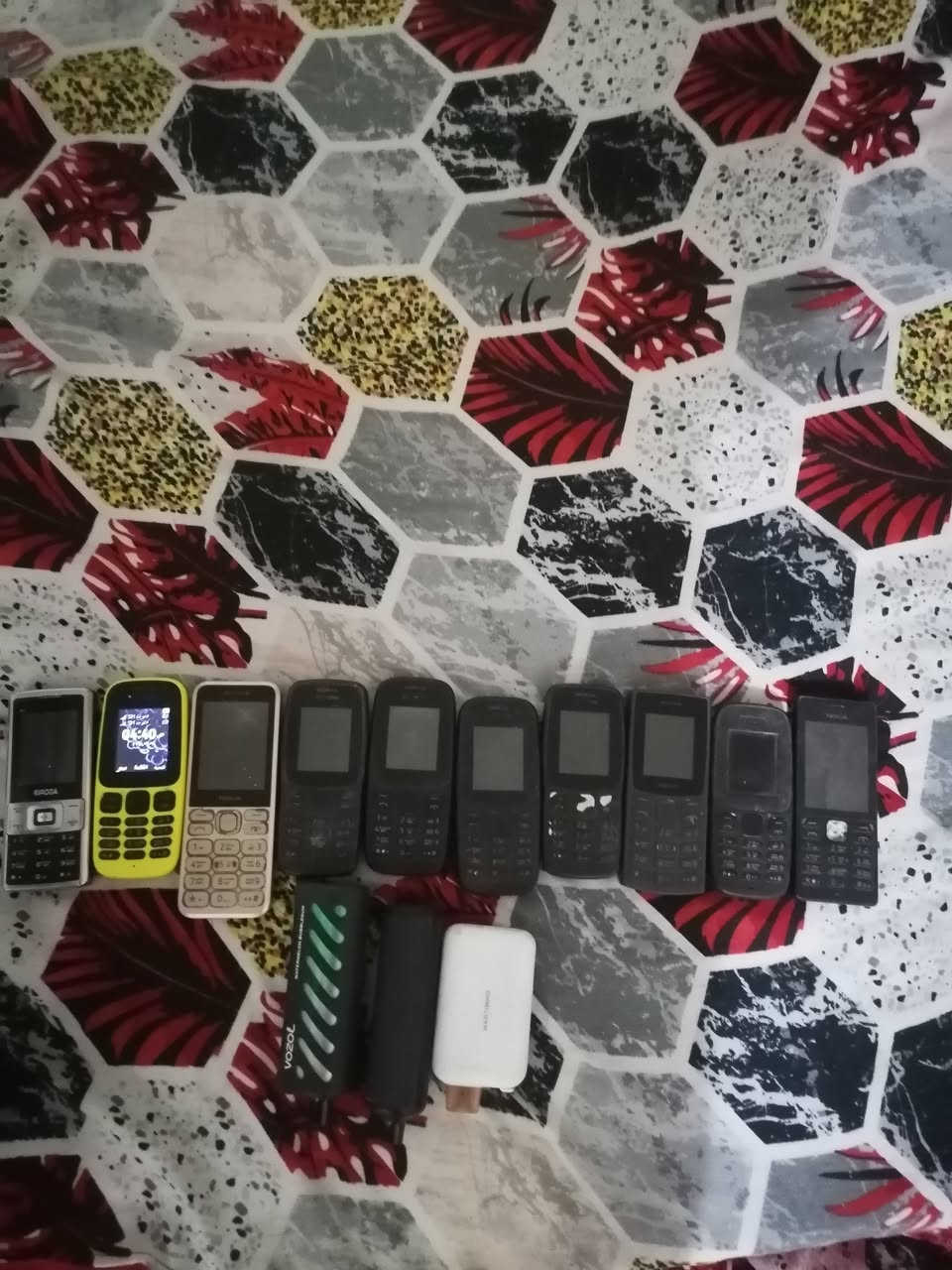 سعات مركه صاليه نوعيات فخره  وجهازت صرصير ونوكه  نوعيات صليه  سعرهن كلهن 150لف
شراي وتساب نتصل***********
