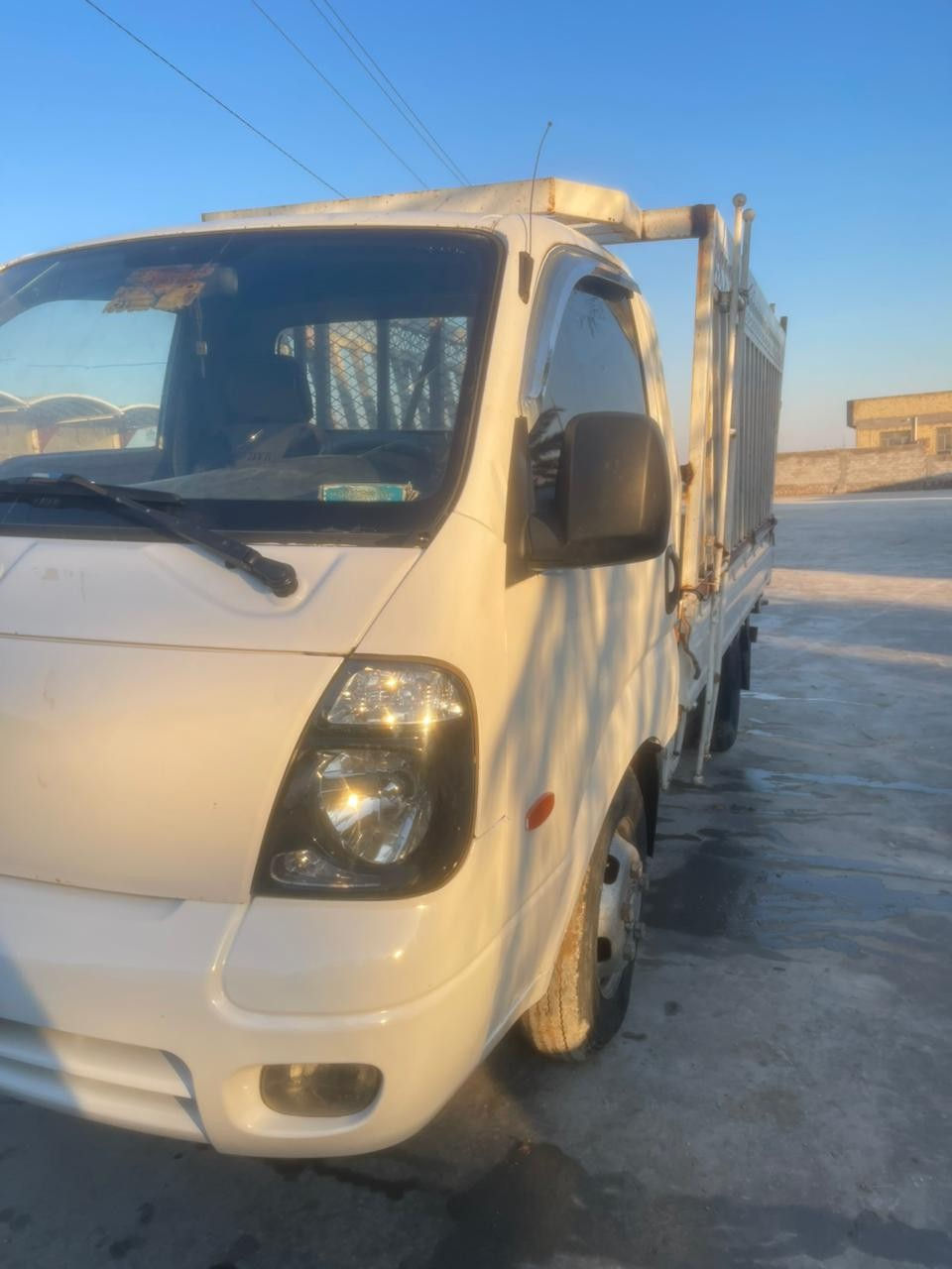 كيا بنكو فحل محرك مفتوح موديل 2012
 رقم ذي قار  صدامي  سنويه ساقطه 
محرك وكير واكسن على الشرط تخم تاير
حداديه جديده سعر 105$ 
مكان السيارة السماوة منطقة المهدي .
للاستفسار اكثر الاتصال على الرقم 
***********
