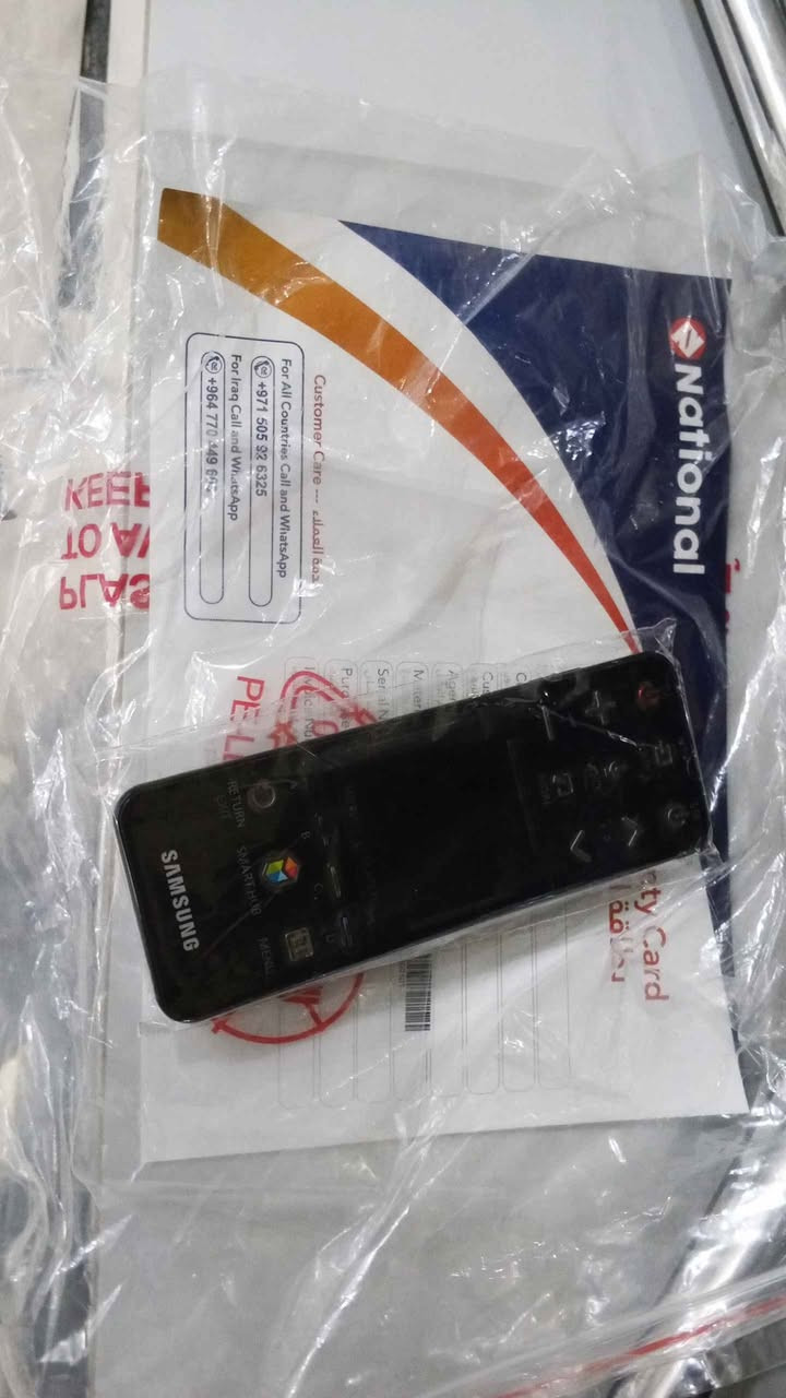 تيفي شاشة 40 س سامسونگي ماليزي زؤر پاك و بيعةيبة و كؤنترؤلي ماوس و شوين هةولير بنةسلاوة سعري 175 هزار  *********** أربيل, العراق
