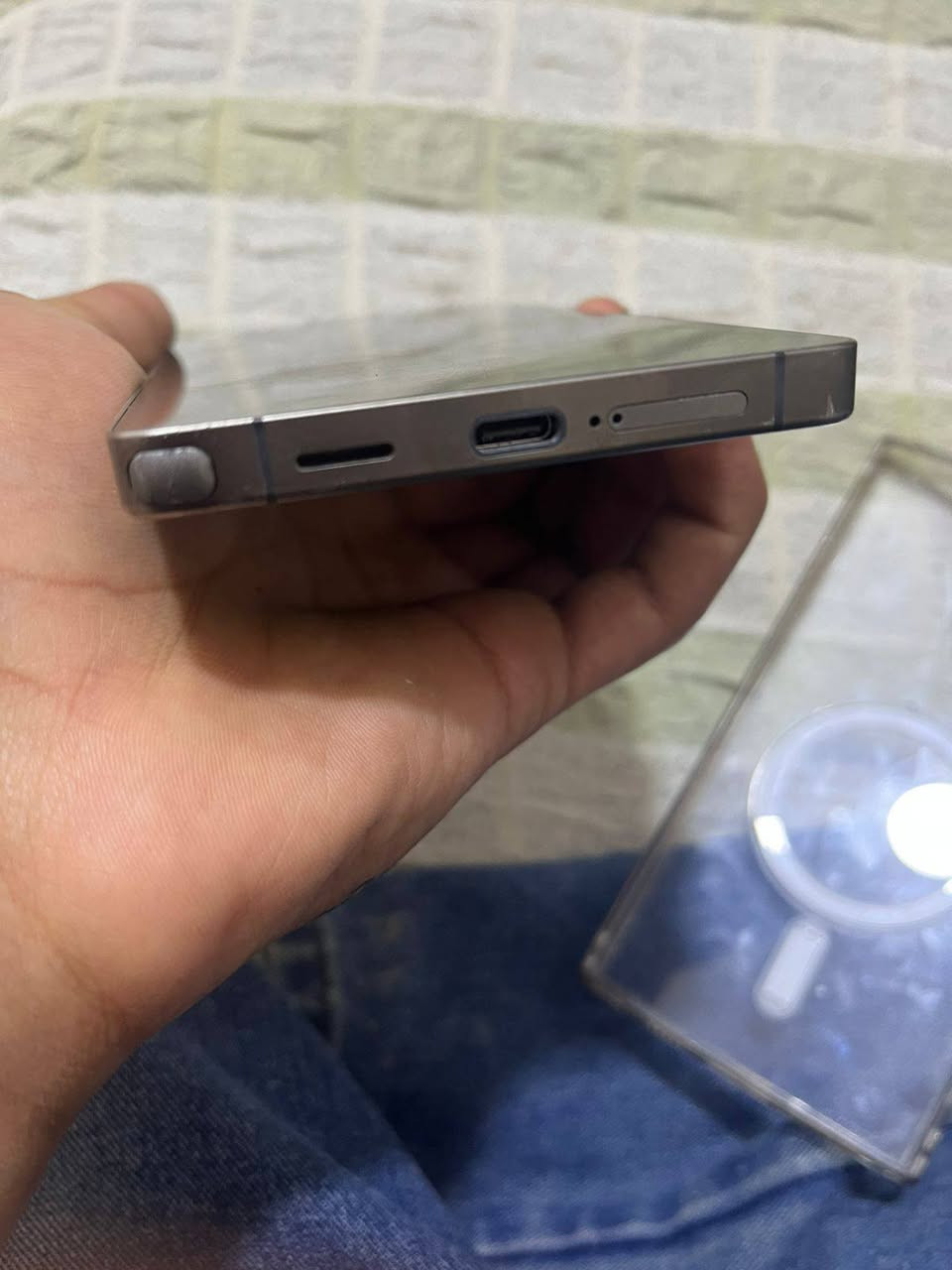 S25 اماراتي
مكان حله. شارع 80       مراوس حسب القناعه 
                 لجهاز  نضيف ويخبل 
والله 
رقمي واتس ***********
