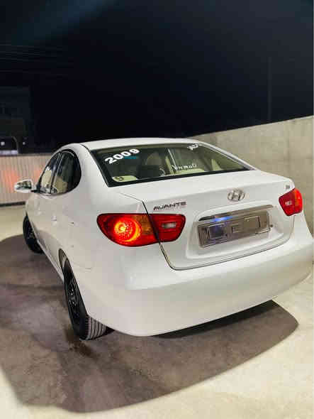 ئەلنترە بۆ فرۆشتن مەکینە گەورەی دکشن بەرز ناو زەرد ئەلتونی بازار بئ چالو شوخت سەقفی وەک شوشەیە گێرو مەکینەی بە شەرت برێک بەستروە کارەبای مەسبوتە تابرید ساردو گەرم لە سەر سویج تاقەو رەقەی بە شەرت  مواسفات ئەلنترەیە سەیارەکە زۆر جوانو پاک ماوەتەوە هەموو گیانی بە شەرتە سەیارەی مەحرەز نیە دەستی خۆمە  نرخی 52 مەحمەلە
*********** رانية
