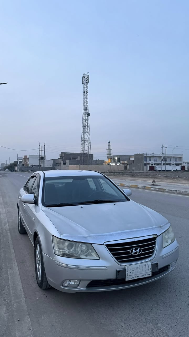 السلام عليكم للبيع
هونداي سوناتا 2011 وارد كوري رقم صلاح الدين الماني مشروع وطني شرط تحويل ثاني يوم محرك 4 سلندر حجم 2000 كير و محرك شرط مكفولات تخم تاير صدر خلفي و امامي جديد تبريد ثلج تدفئه نار السياره بيها جراد ثلاث قطع و اني أبيعهن صبغ و شرط بدون قطرة دواخل السياره جديده و مال جناي شرط ترايهاا زيرو وين ما يعجبك اطلع بيهاا 
المكان صلاح الدين 
السعر 95 و بيهاا مجال للطيبين و اعتذر عن الاقساط و الوعده و الي يحب تفاصيل اكثر الاتصال على الرقم 
***********
***********
