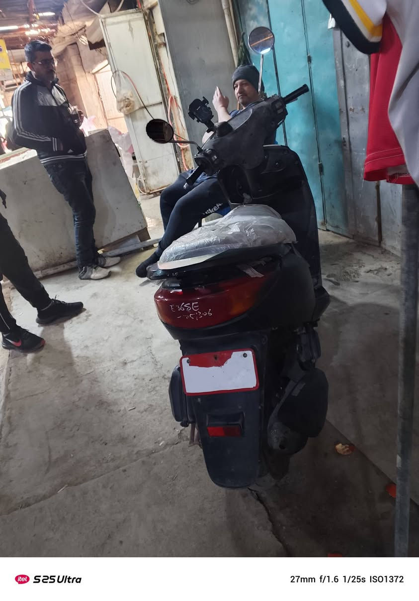 سلام عليكم دراجه البيع بريز ياباني دراجه كفاله عامه برغي ما مفتوح بيهه السعر 700وبيهه مجال العنوان الحسينيه الراشديه تواصل اتصال وتساب ***********
