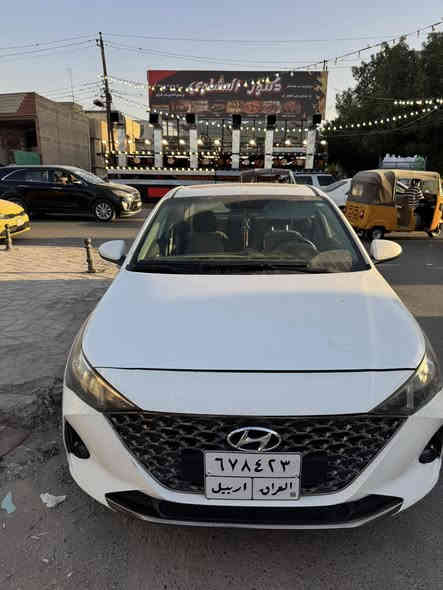 السلام عليكم اكسنت 2021 خليجي فول مواصفات مكفولة من الصبغ والتبديل بس بارد موضح بالسونار بالصور السيارة وكالة عامة بأسمي سنوية مصاقطة هزة جديدة كاملة  عنوان بغداد الجديدة ماشية 77 الف ممتواجد عالفيس هاذا رقمي *********** السعر 122 وبيها مجال
