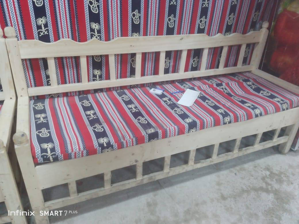 السلام عليكم
غراض كوفي للبيع  كرويتات + جنبر مال جاي كامل هو الطباخ مالته 
للاستفسار اتصال او واتساب ***********
