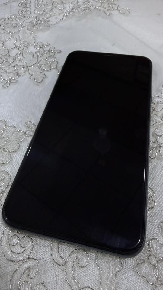 ايفون 11 برو ماكس ذاكره 256
لون زيتوني بطاريه 74% شحنها حلو شريحه وحده كارتونه الاصلي ويا وحتى وصل الشراء اول ما اخذته جديد مكفول كفاله عامه السعر 400 للاستفسار على الرقم ***********
