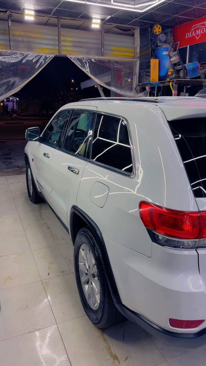 جيب لاريد للبيع موديل 2016 وارد امريكي رقم ذي قار حره تحويل ثاني يوم حادثهه غرق تعمل وتسير محرك 6 
السعر 220 وبي مجال 
العنوان البصره الحكيميه 
*********** البصرة, العراق
