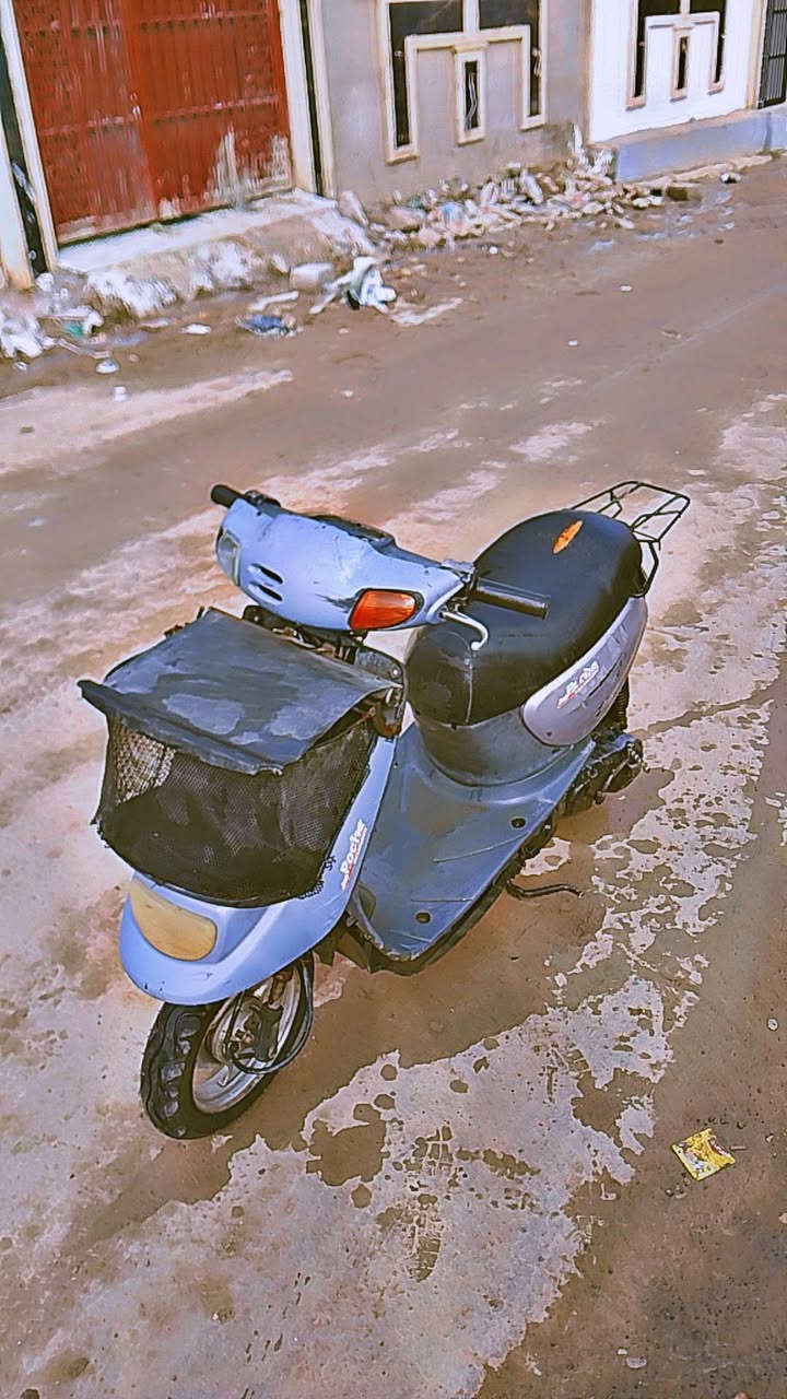 ماطورنفخ غسلتو وبعد ما يشتغل مادري شبي شاصي جديد مابي صوط اكسن بس. من غسلتو بعد مايشتغل ابيع عل حالو موصل ايسر السعر 100وبي مجال ***********
