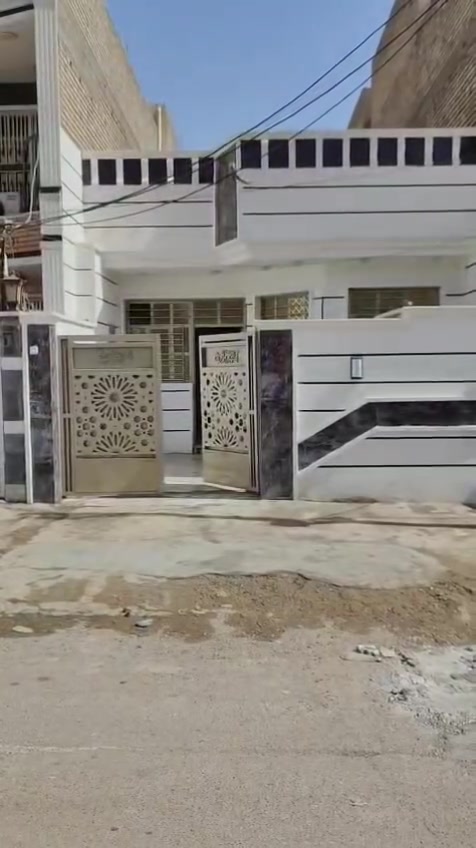 بيت للبيع طابو صرف في رئاسة العبيدي شارع عشرين قرب علوه بغداد في المربع الذهبي للاستفسار الاتصال على الرقم ***********
