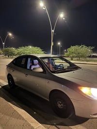 افانتي ٢٠٠٨ • رقم انكليزي • دواخل جلد